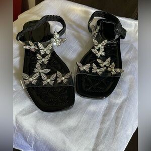 Chic Black Sandals with Butterfly Accents (New)